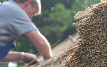 professional Cuddington Heath thatchers